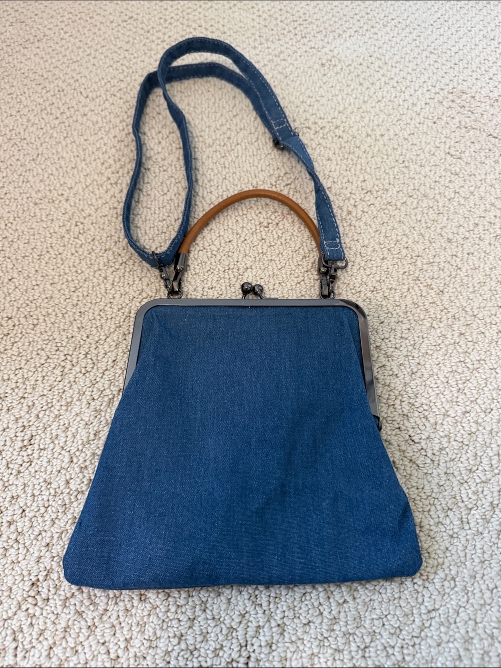 Amazon Denim Frame Kiss-Lock Handbag with Brown Handle - Blue